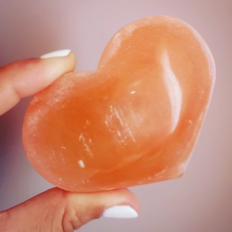 selenit portocaliu - inima cristale energetice 7 chakre cristal energetic selenit inima pentru activare spirituala 2