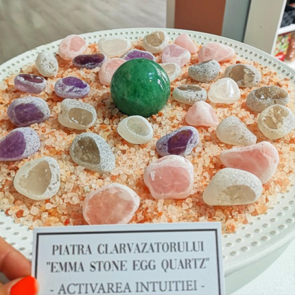 Piatra vazatorului - Ema Stone Egg