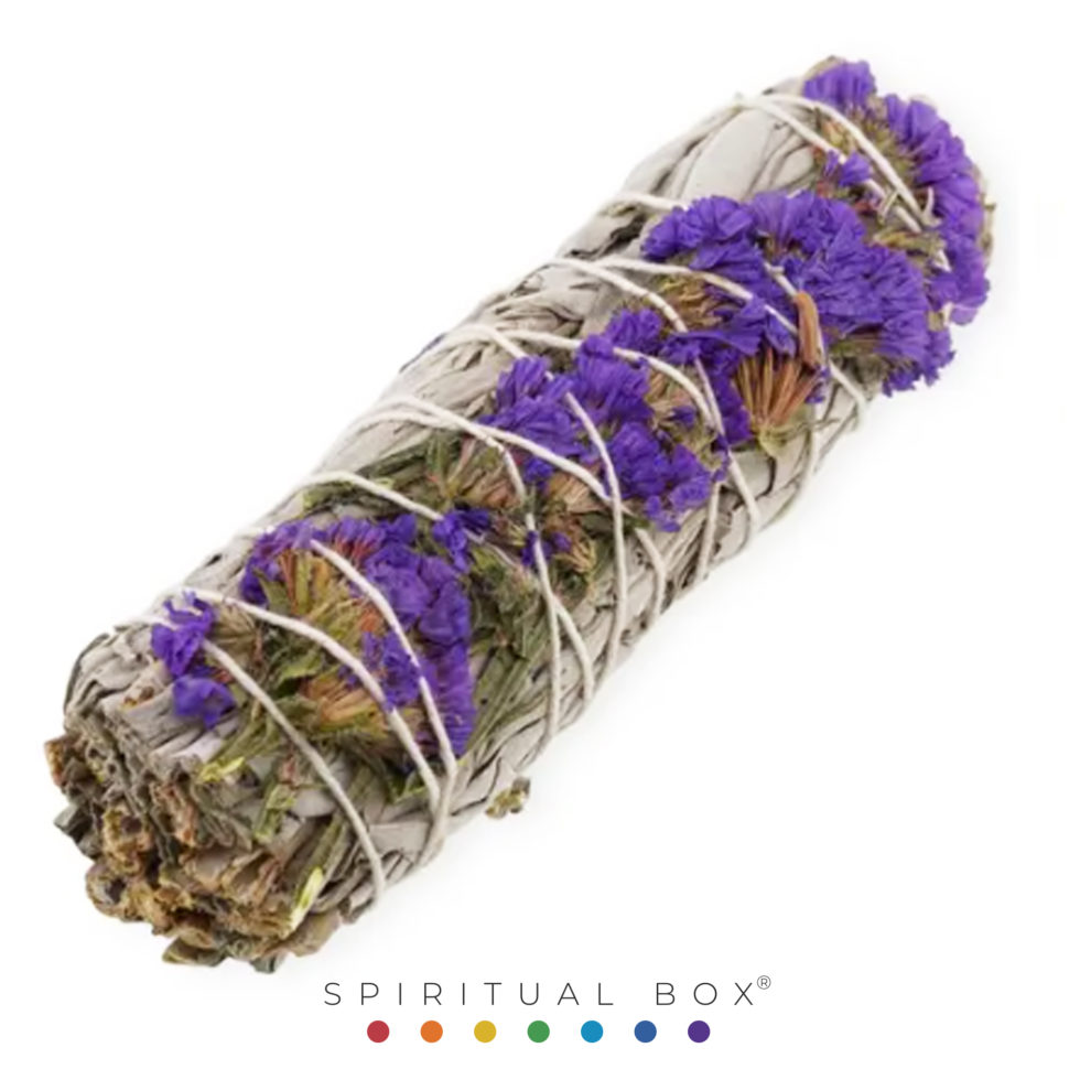 buchet salvie alba cu flori mov de sinuata 10cm 2